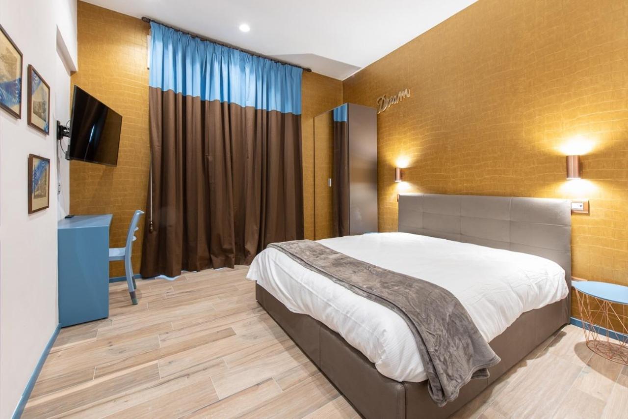 Rainbow Suite Cassino Esterno foto